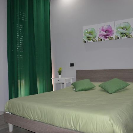 Iris Inn Σαλέρνο Εξωτερικό φωτογραφία